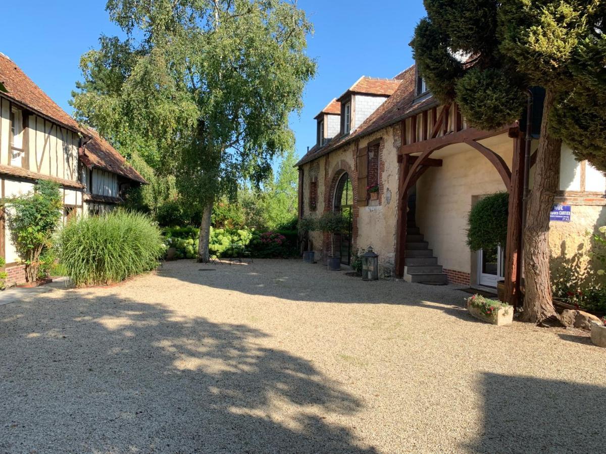 Le Puits D'Angle Thibivillers Exterior foto
