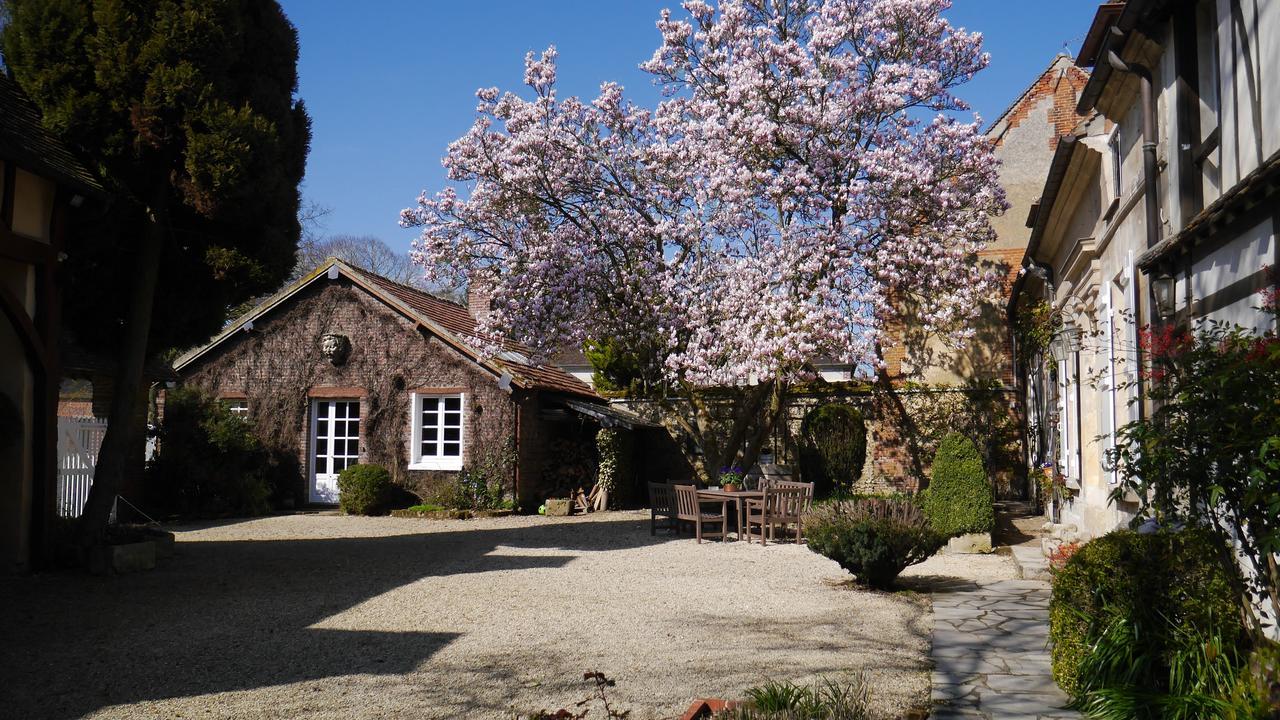 Le Puits D'Angle Thibivillers Exterior foto