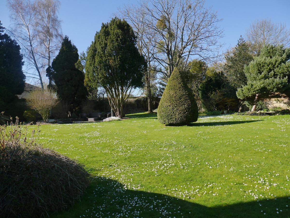 Le Puits D'Angle Thibivillers Exterior foto