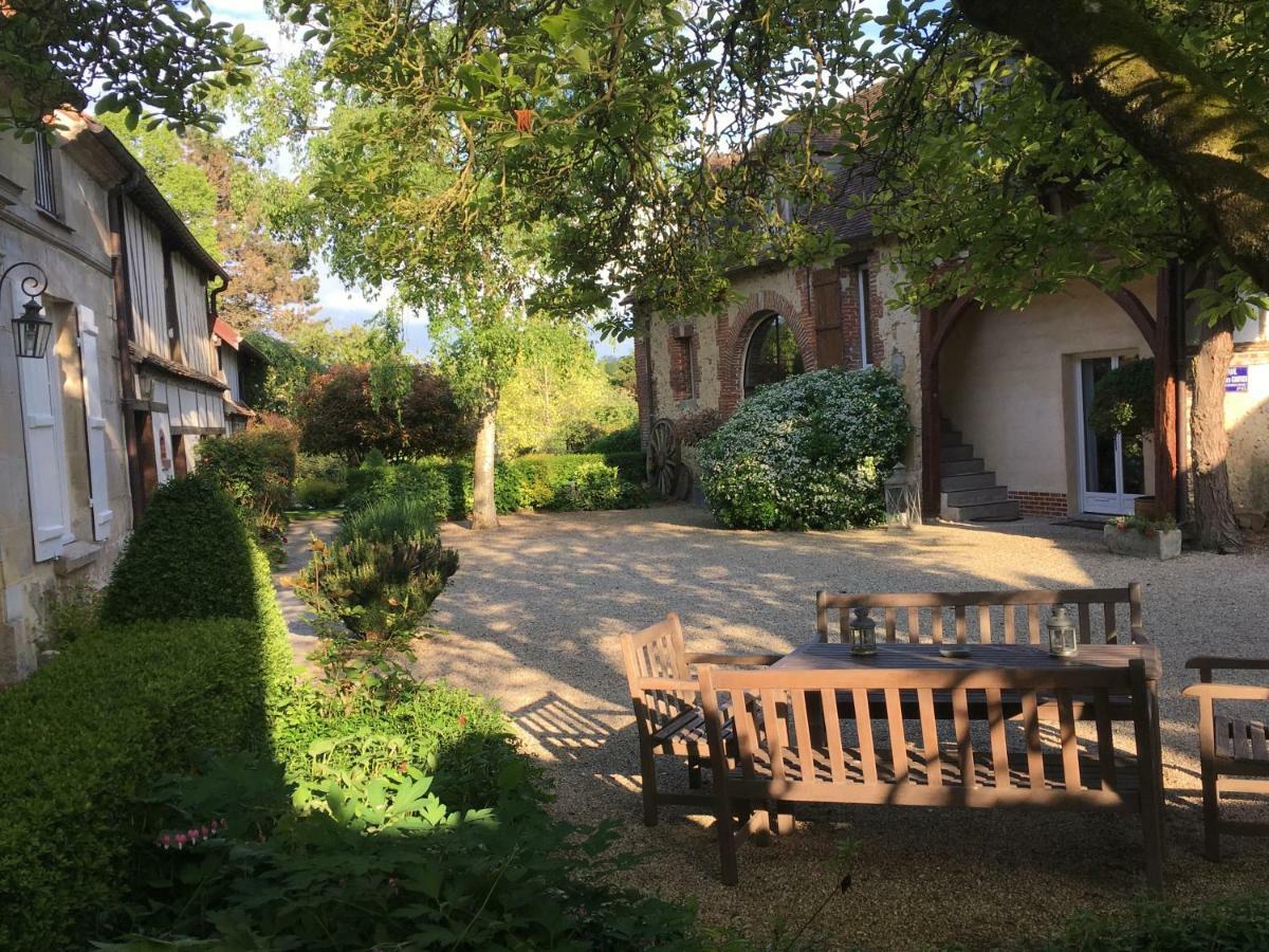 Le Puits D'Angle Thibivillers Exterior foto